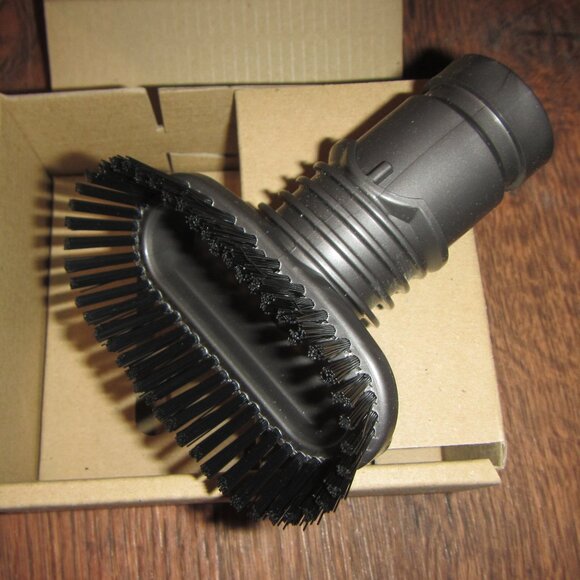 Dyson Stiff Bristle Car and Carpet Brush 918508-01 Genuine Part - Picture 2 of 3